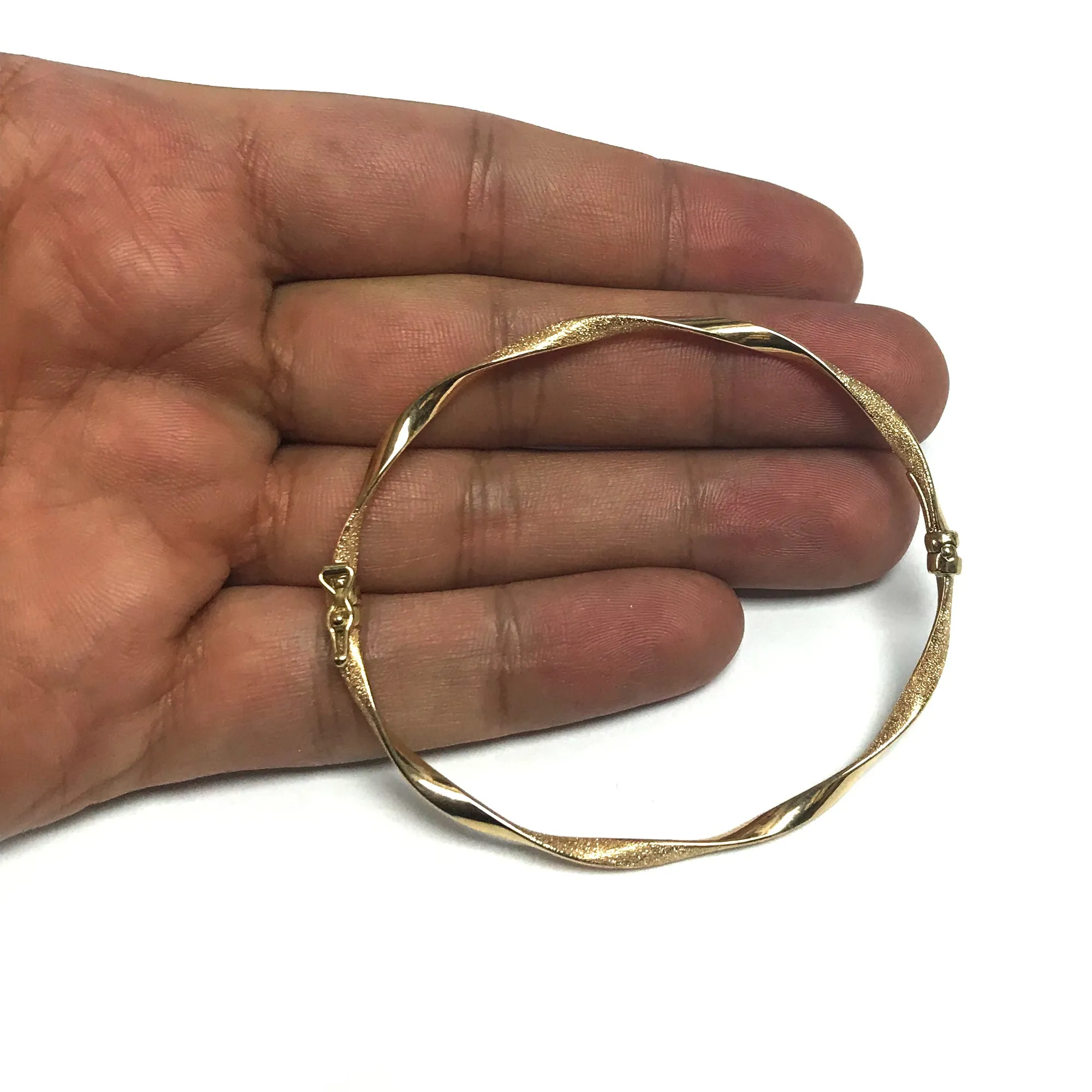 10k Yellow Gold Twisted Women's Bangle Bracelet, 7.75"