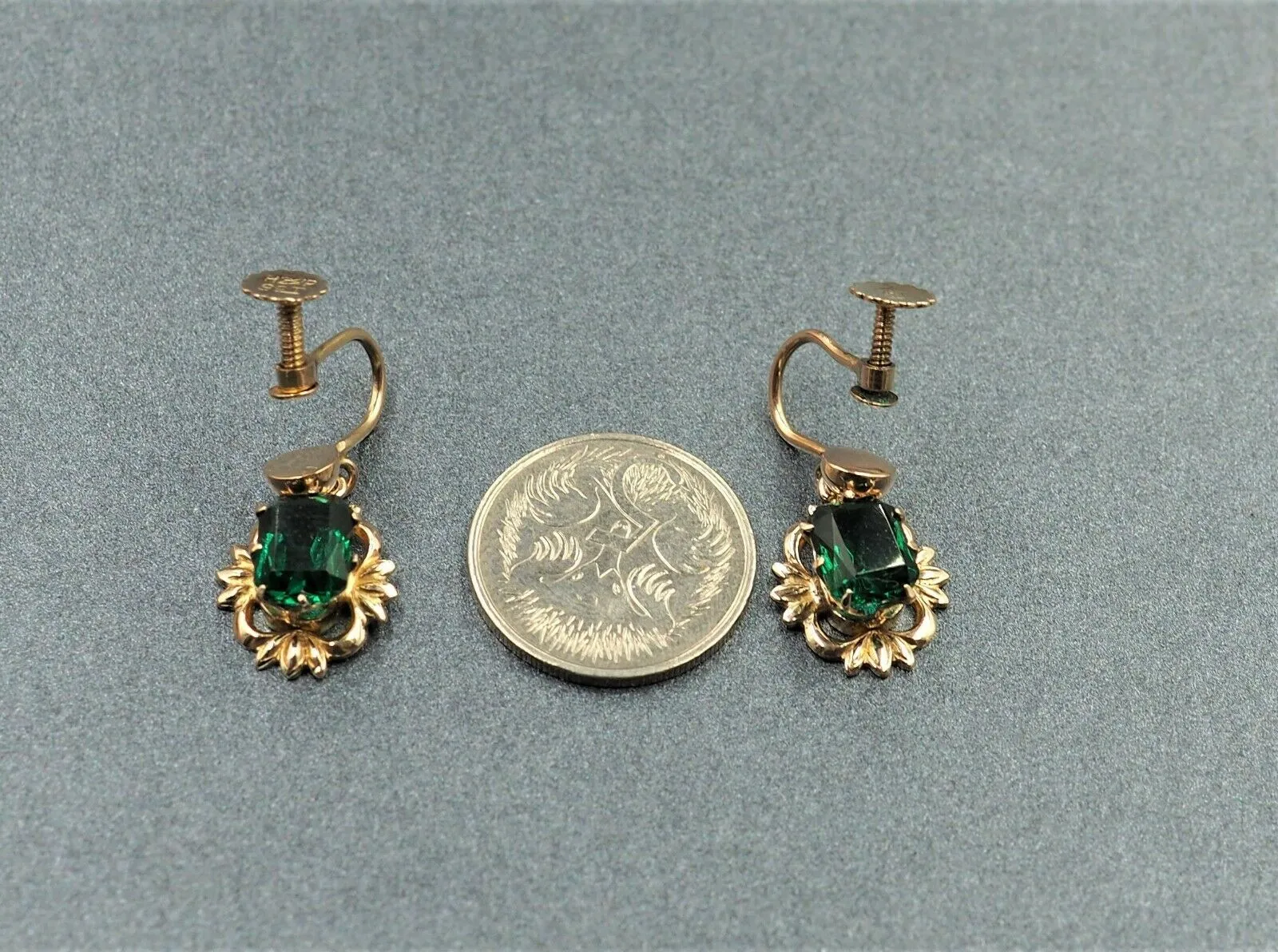 9ct Yellow Gold Emerald Screw On Earrings