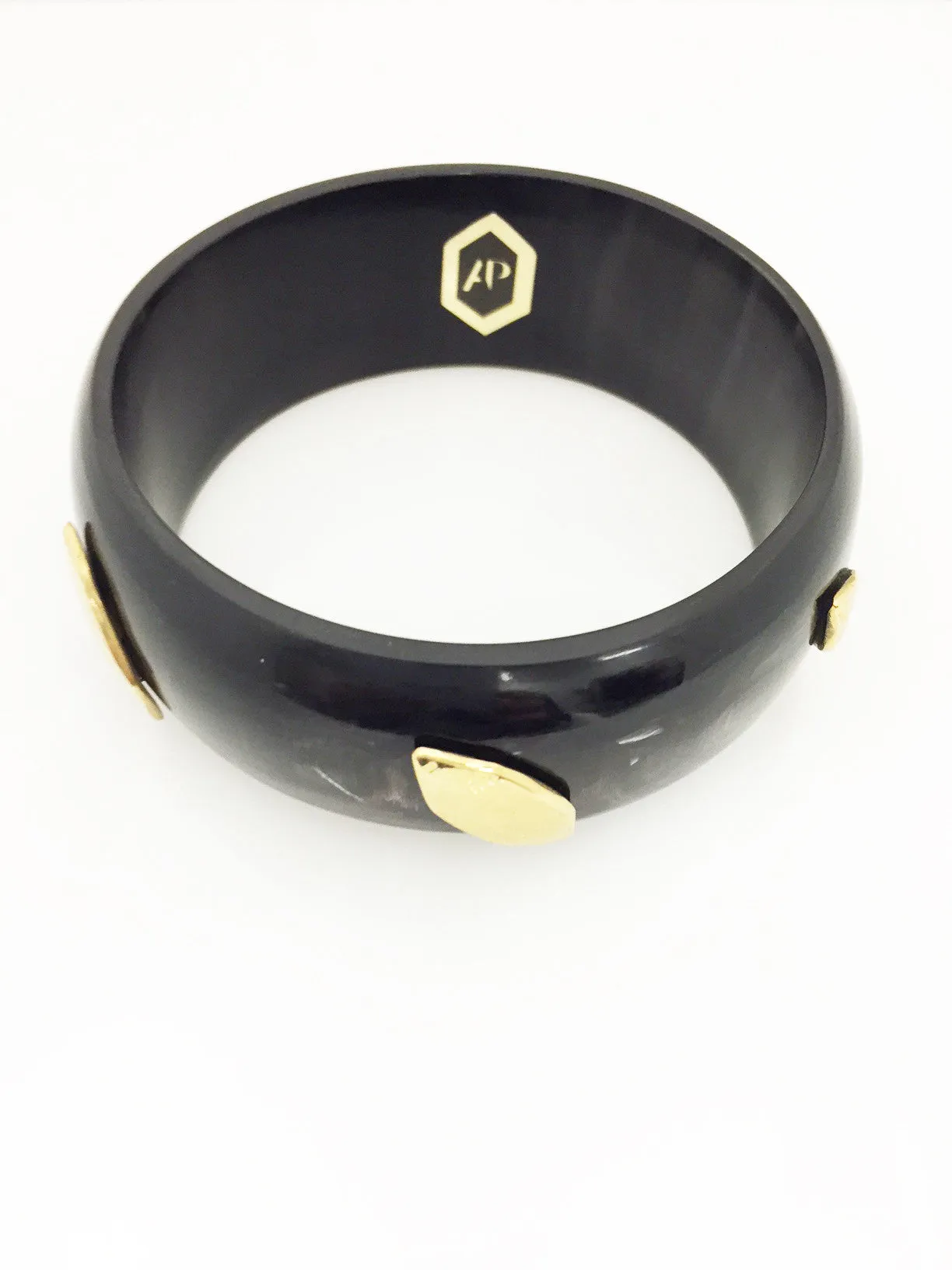 Ashley Pittman Wadi Bangle Dark Horn