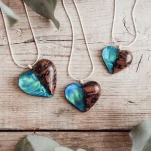 Aurora Borealis | opal pendant [heart]