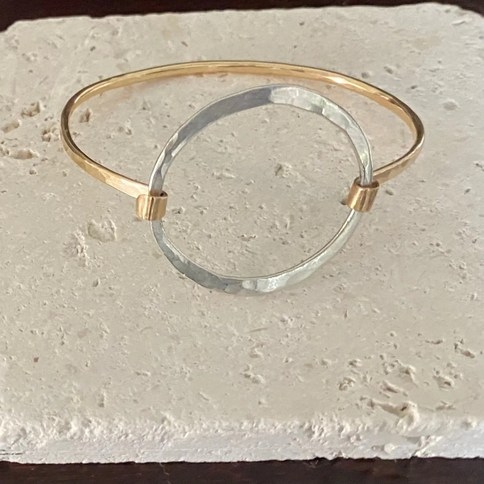 Kai Large Hooked Bangle Gold Filled - Mixed Metal