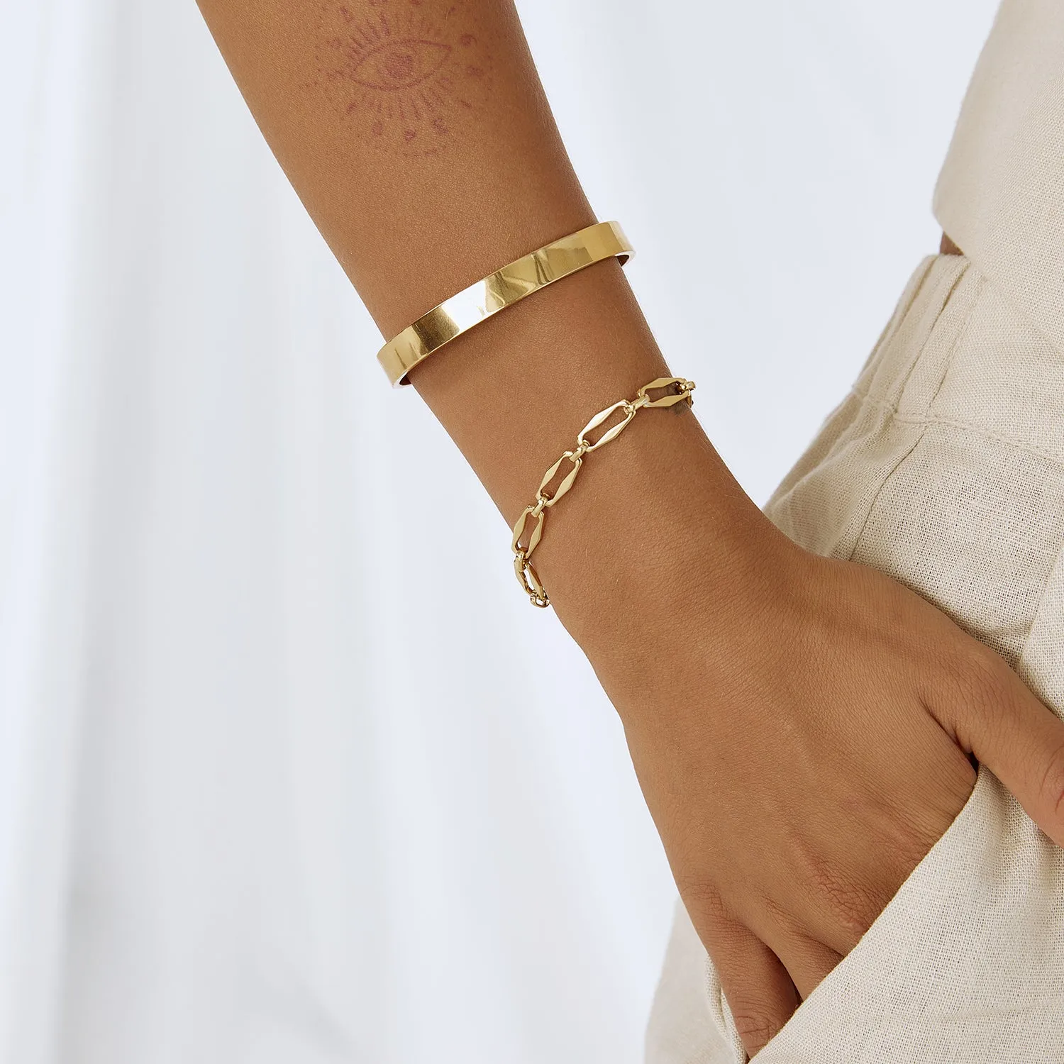 Leo Gold Bracelet