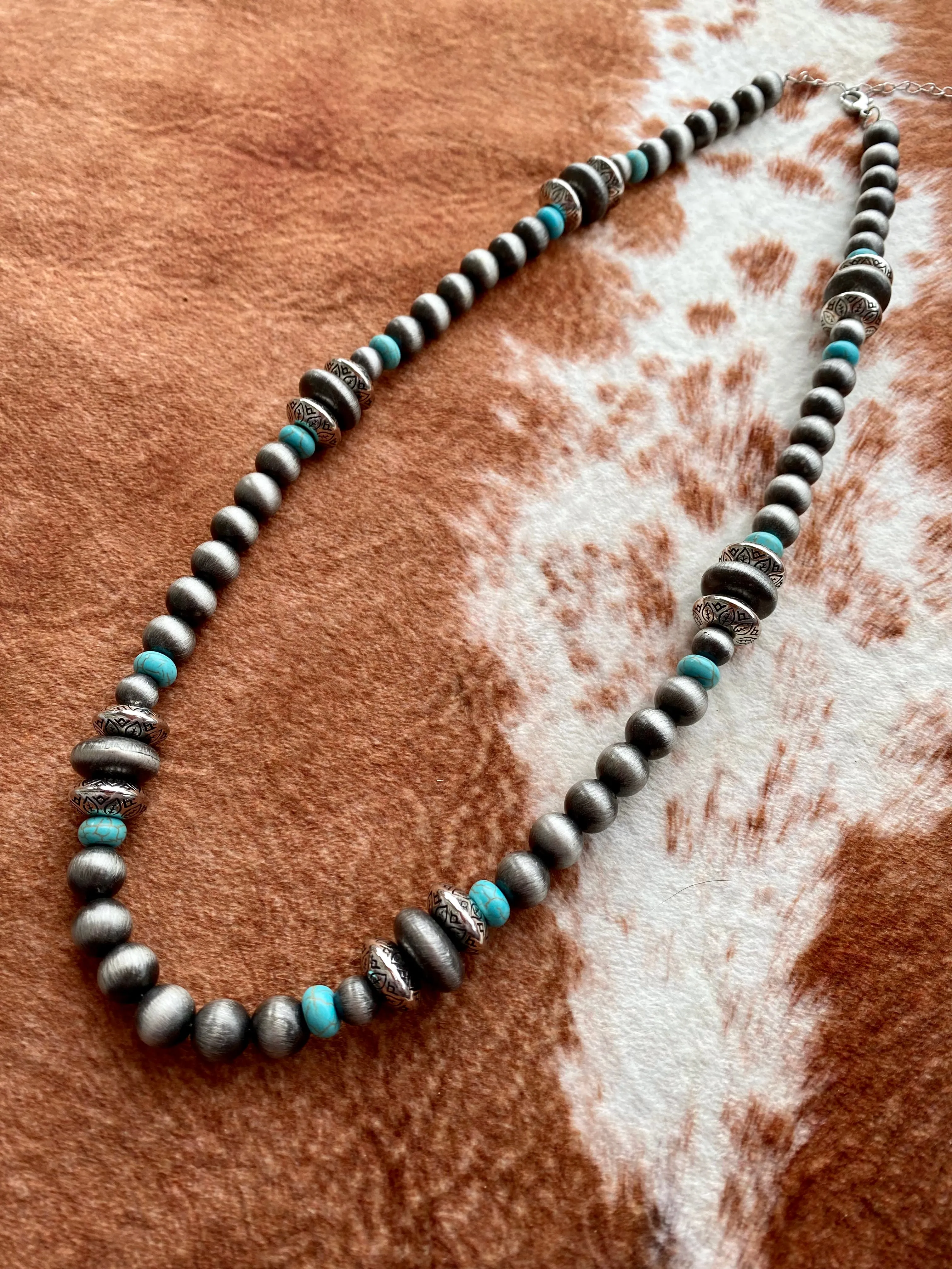 Lula Navajo Style Necklace