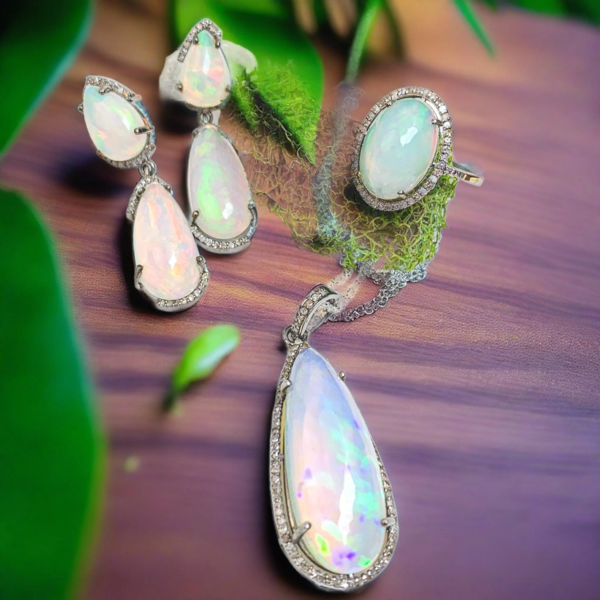 Opulent Ethiopian Opals & Diamonds Jewelry