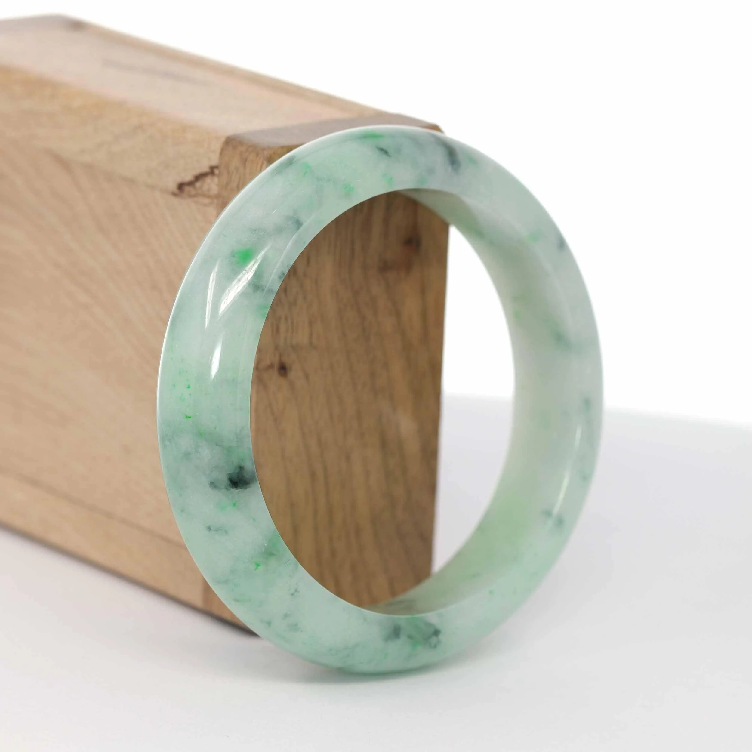 RealJade® Co. "Classic Bangle" Green Natural Burmese Jadeite Jade Bangle (56.33mm ) #592