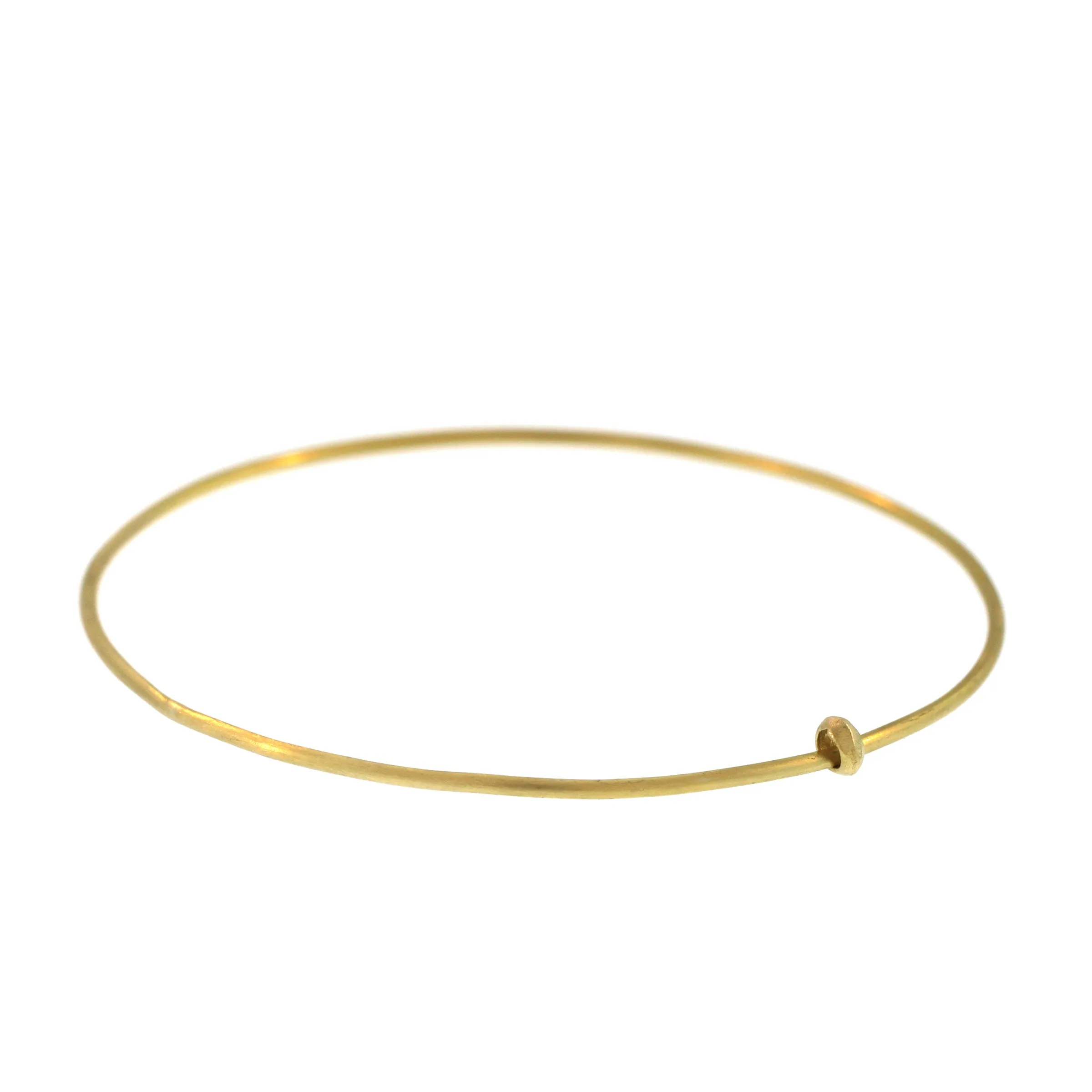 The Single Bangle with Bead