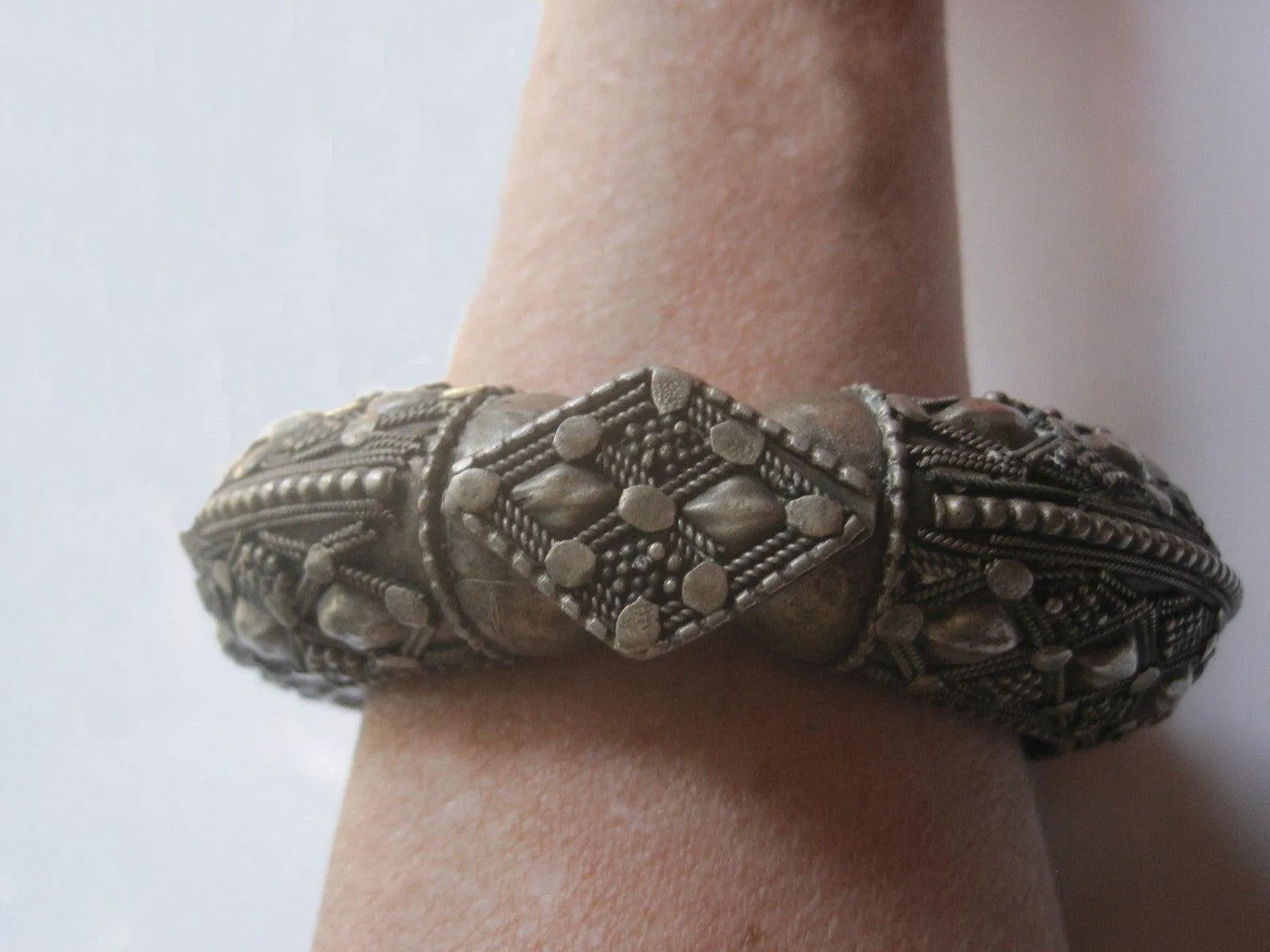 Vintage Bedouin Yemeni Bangle With Repousse Work